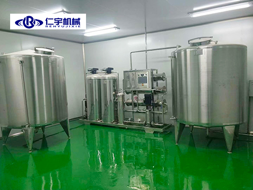 一套純凈水生產(chǎn)線設(shè)備多少錢？這些你要先確定好